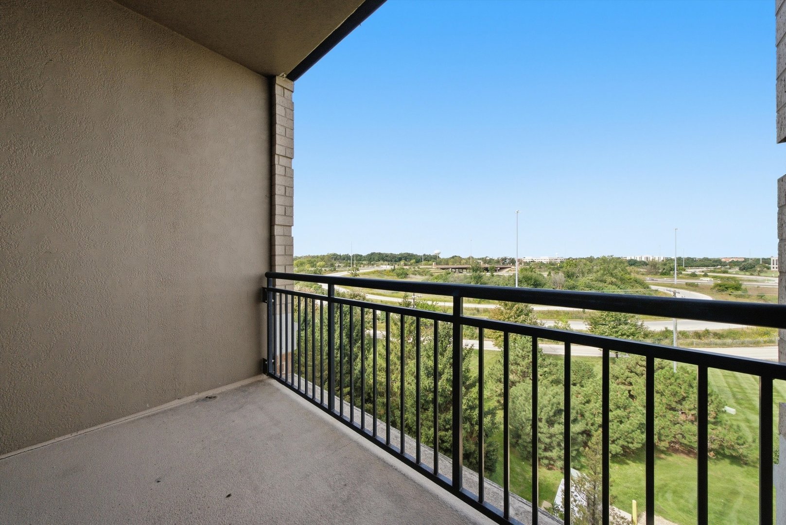 1000 Village Center Drive 410 Property Photo 25