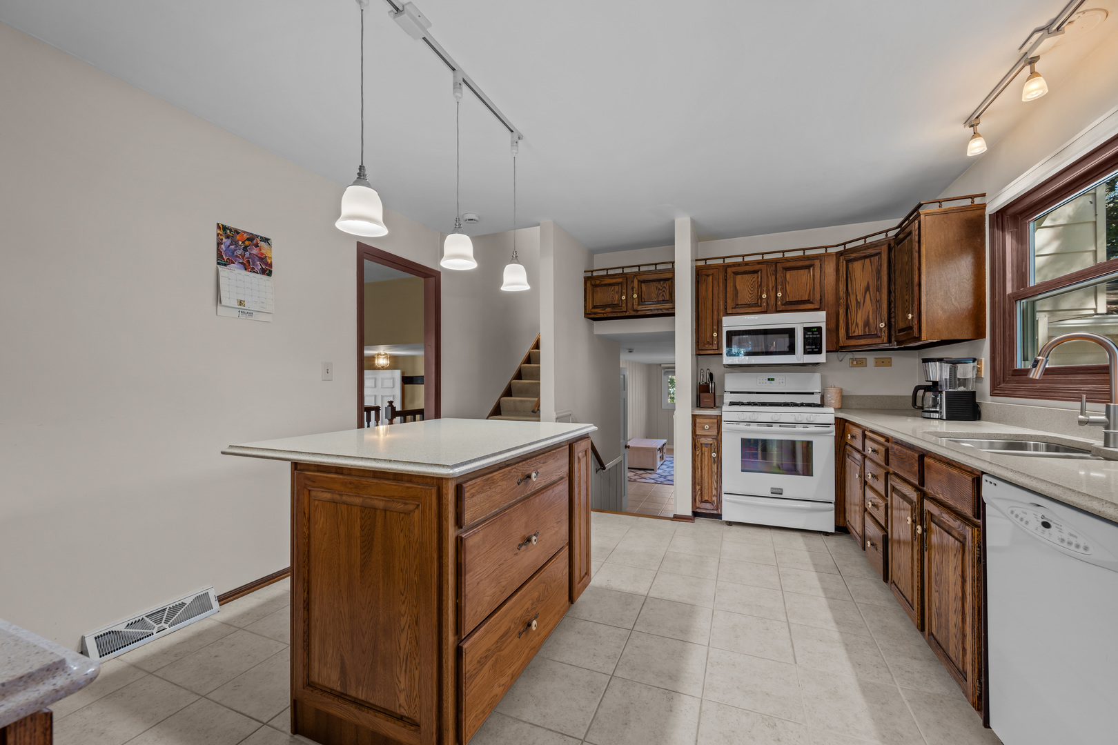 9n879 Beckman Trail Property Photo 15