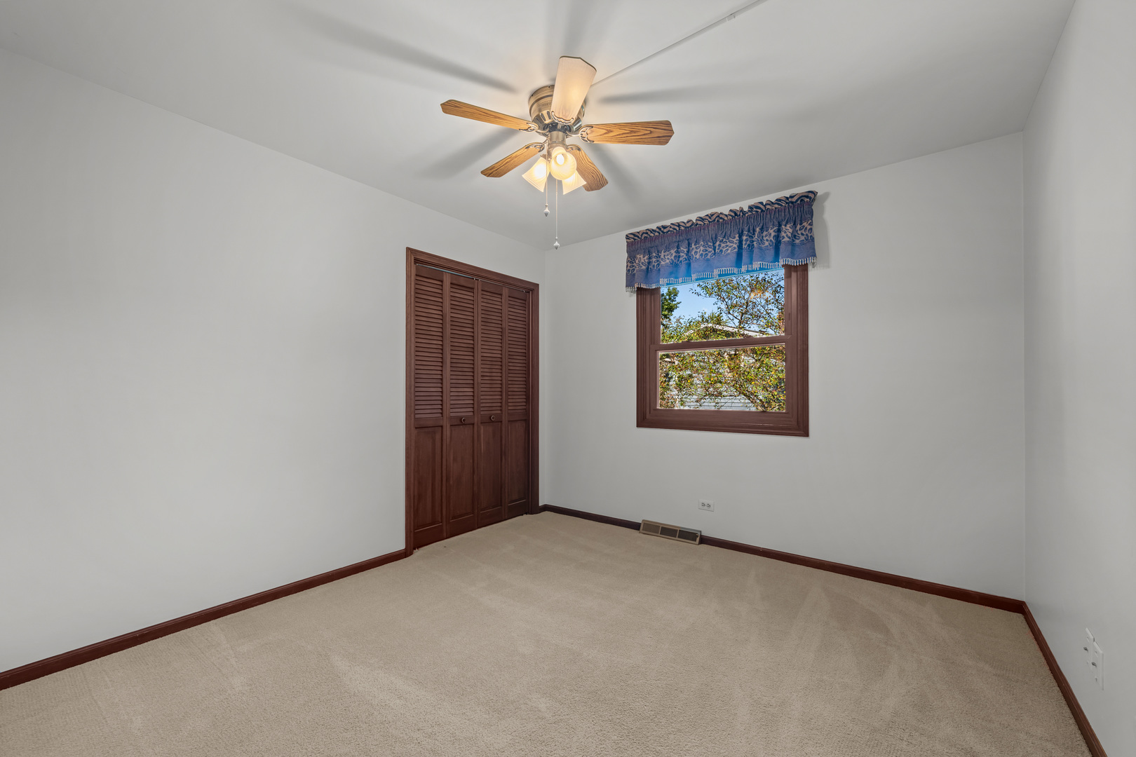 9n879 Beckman Trail Property Photo 25