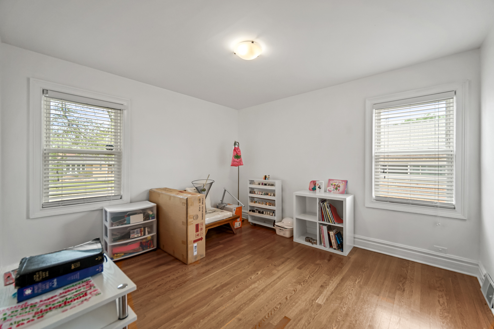 9157 S Avers Avenue Property Photo 17