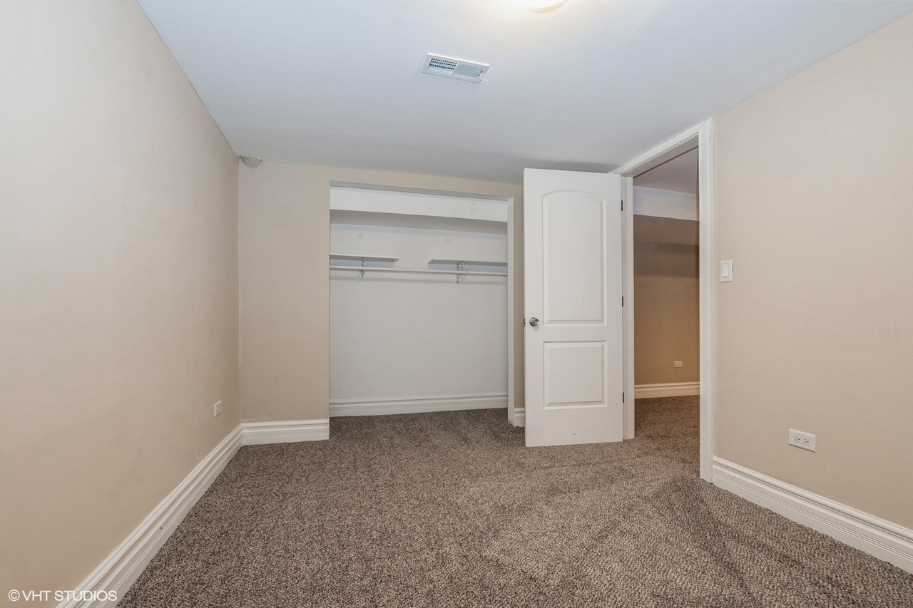 9157 S Avers Avenue Property Photo 23