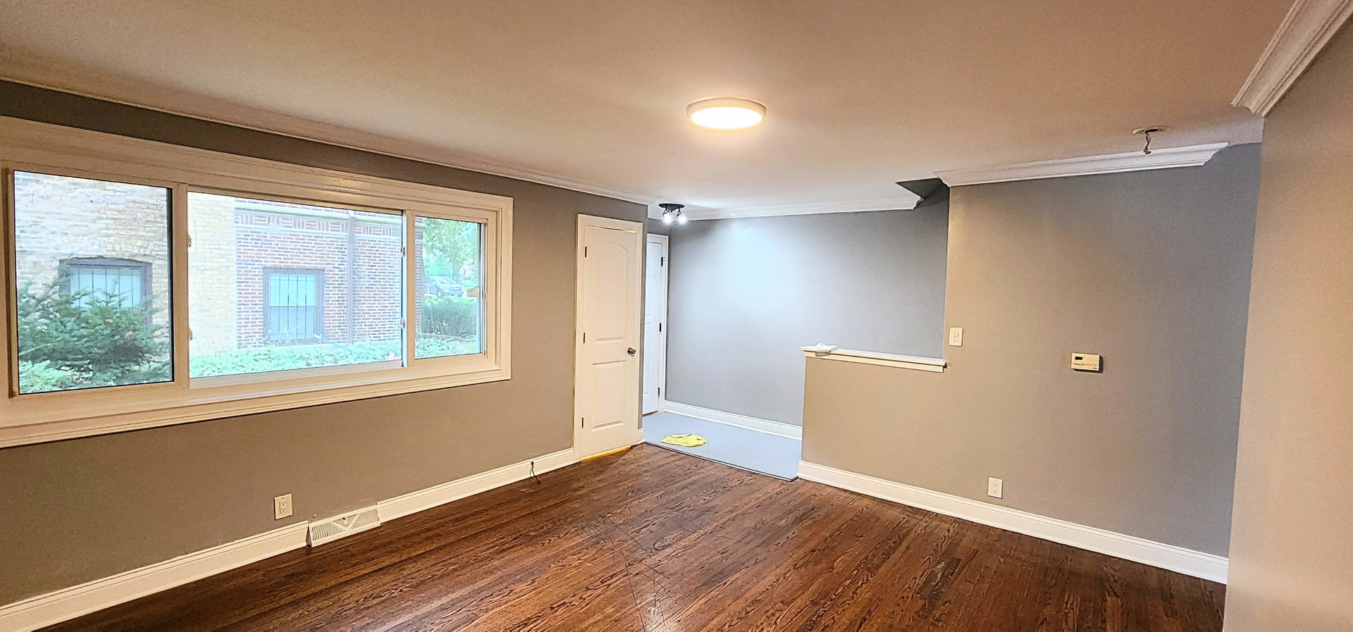 1221 Mulford Street Property Photo 4