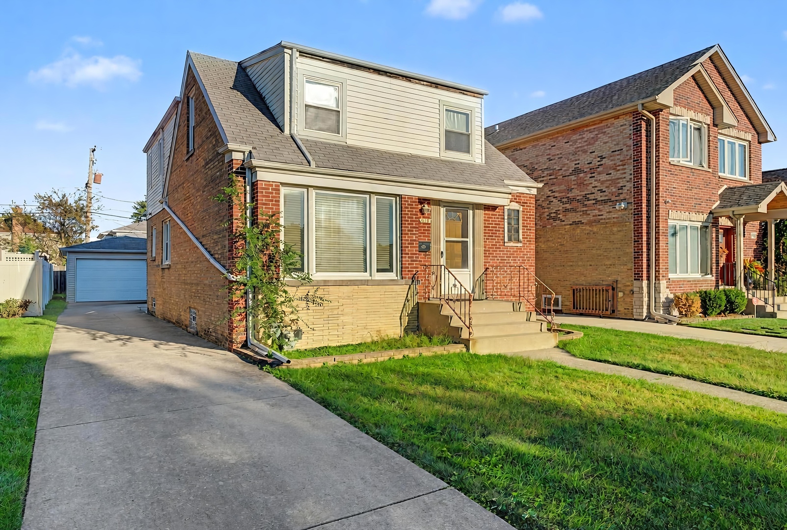 5137 N Oketo Avenue Property Photo 1