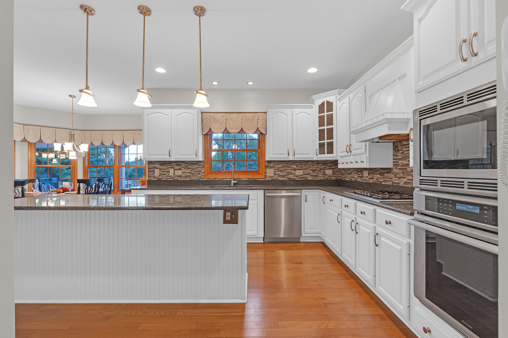 2506 Mustang Trail Property Photo 7