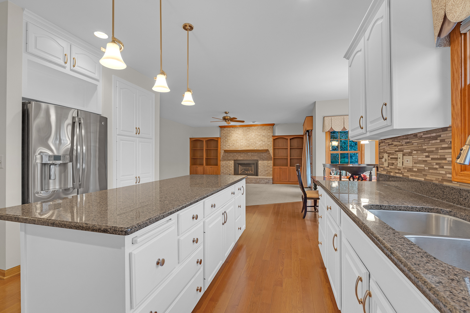 2506 Mustang Trail Property Photo 9
