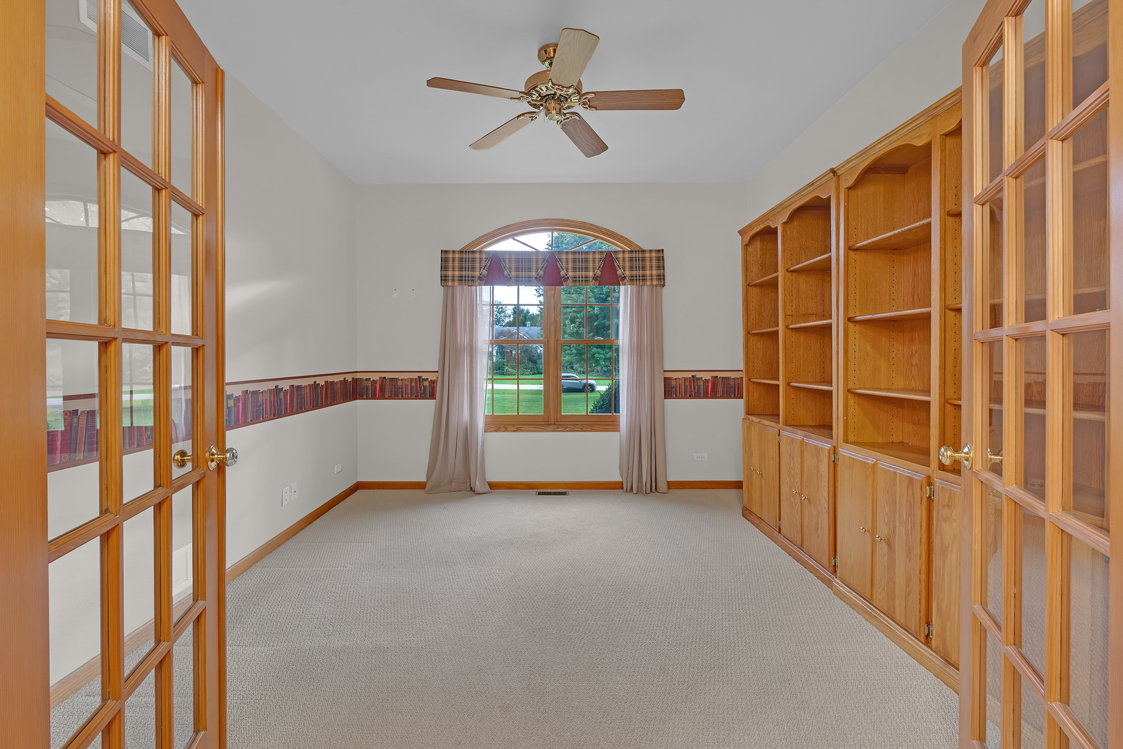 2506 Mustang Trail Property Photo 15