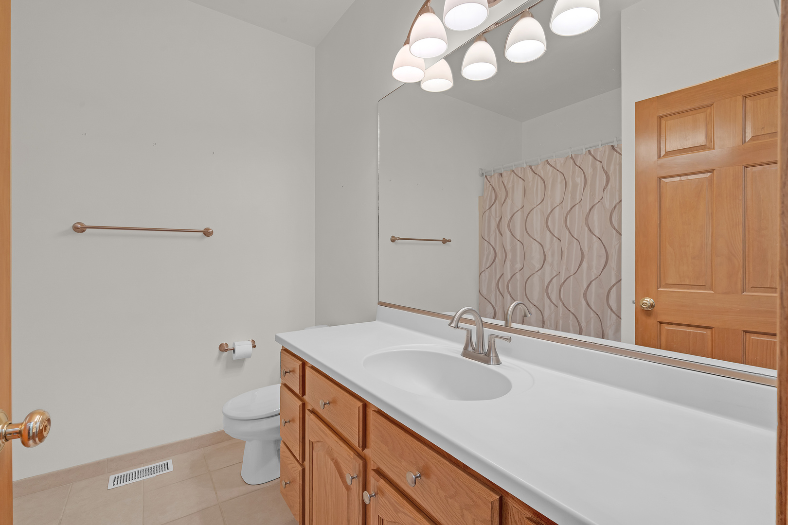2506 Mustang Trail Property Photo 17