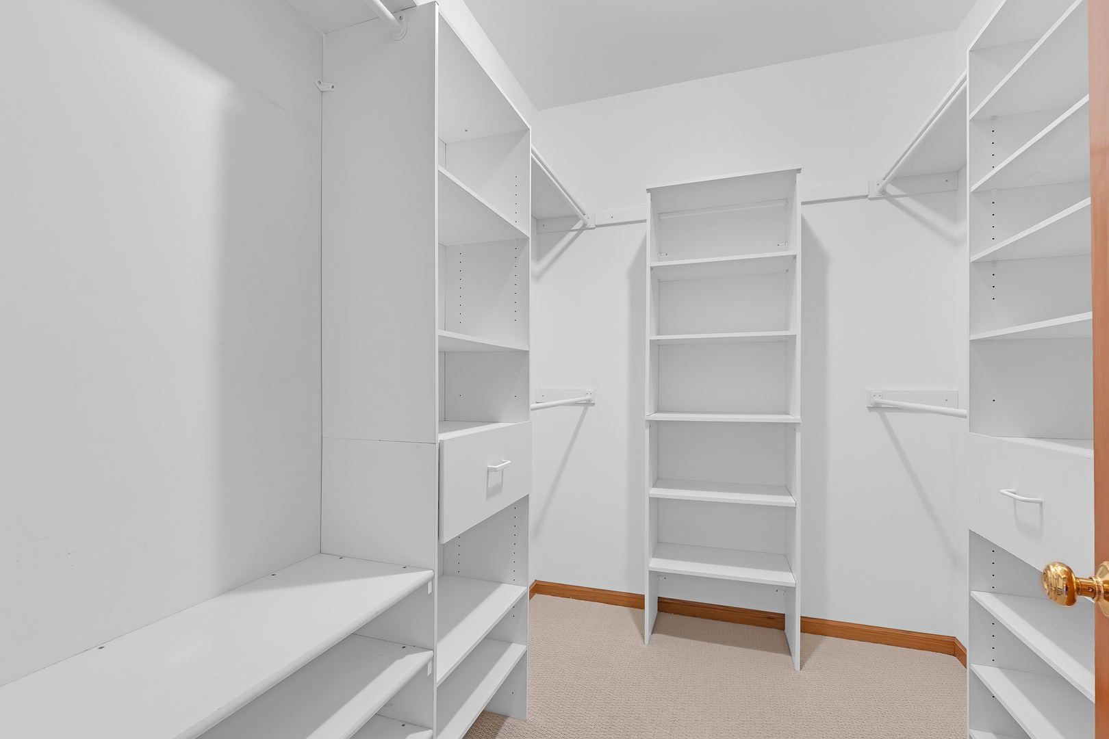 2506 Mustang Trail Property Photo 19
