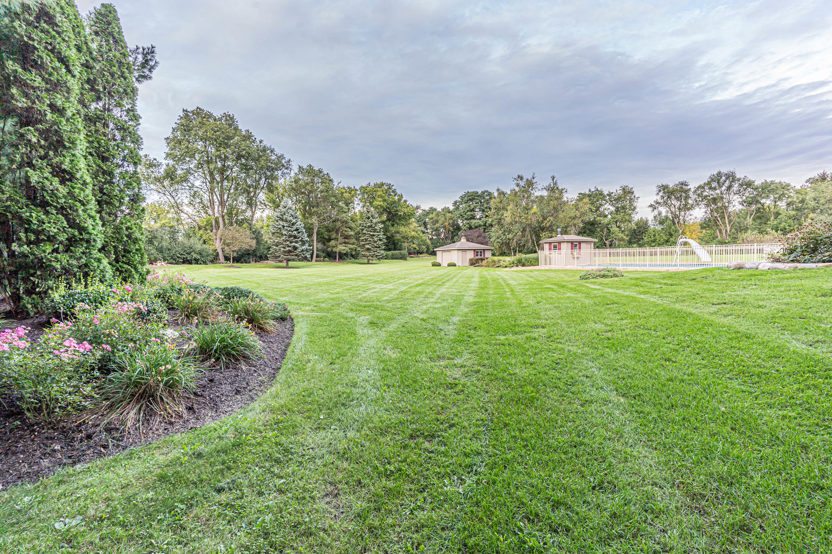 2506 Mustang Trail Property Photo 40
