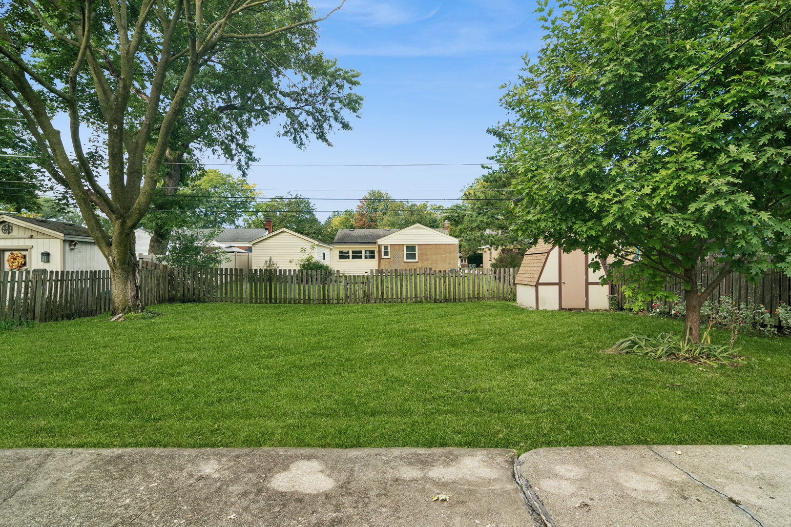 208 N Brighton Place Property Photo 20