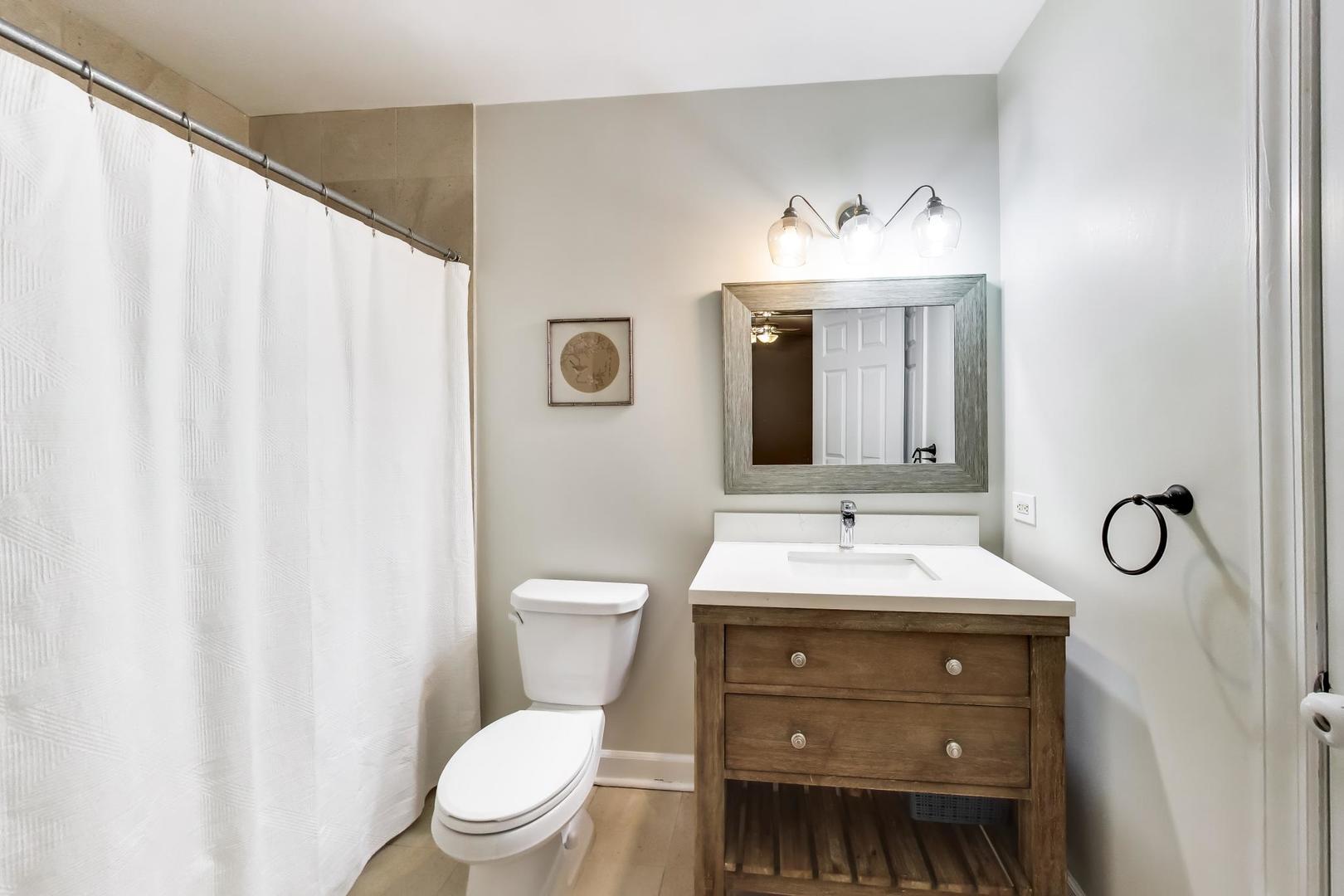 4411 N Beacon Street 1 Property Photo 19