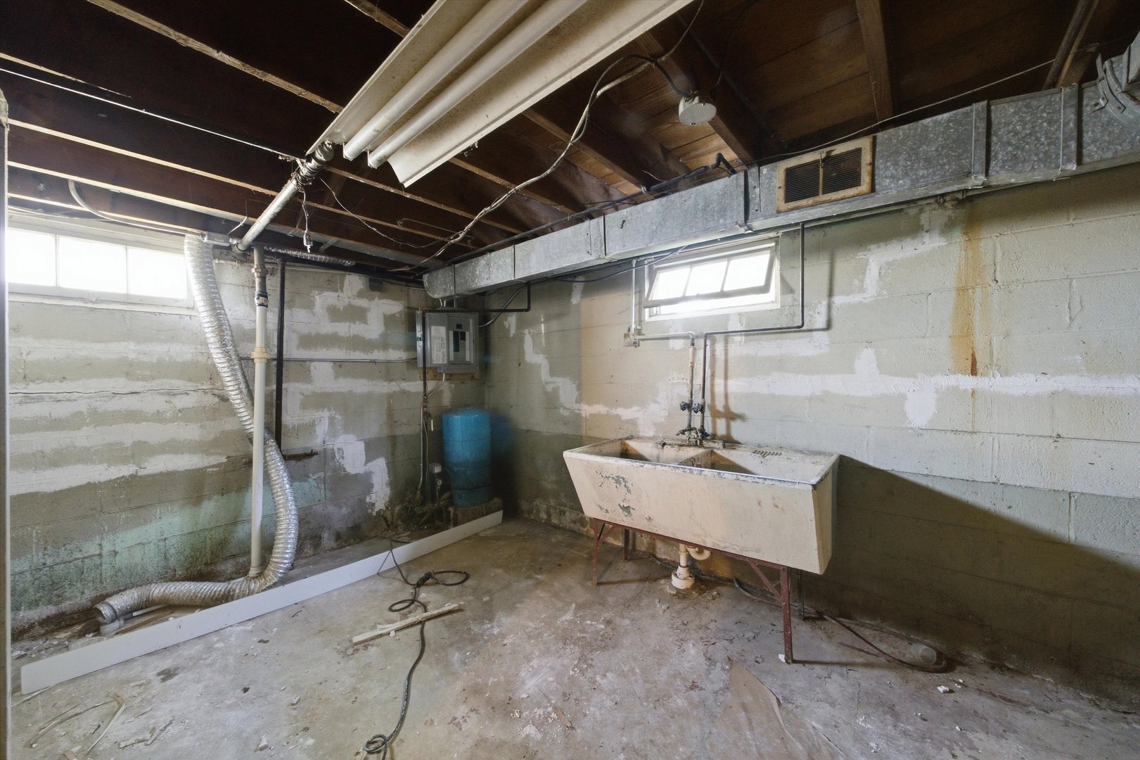 924 Glenwood Dyer Road Property Photo 14