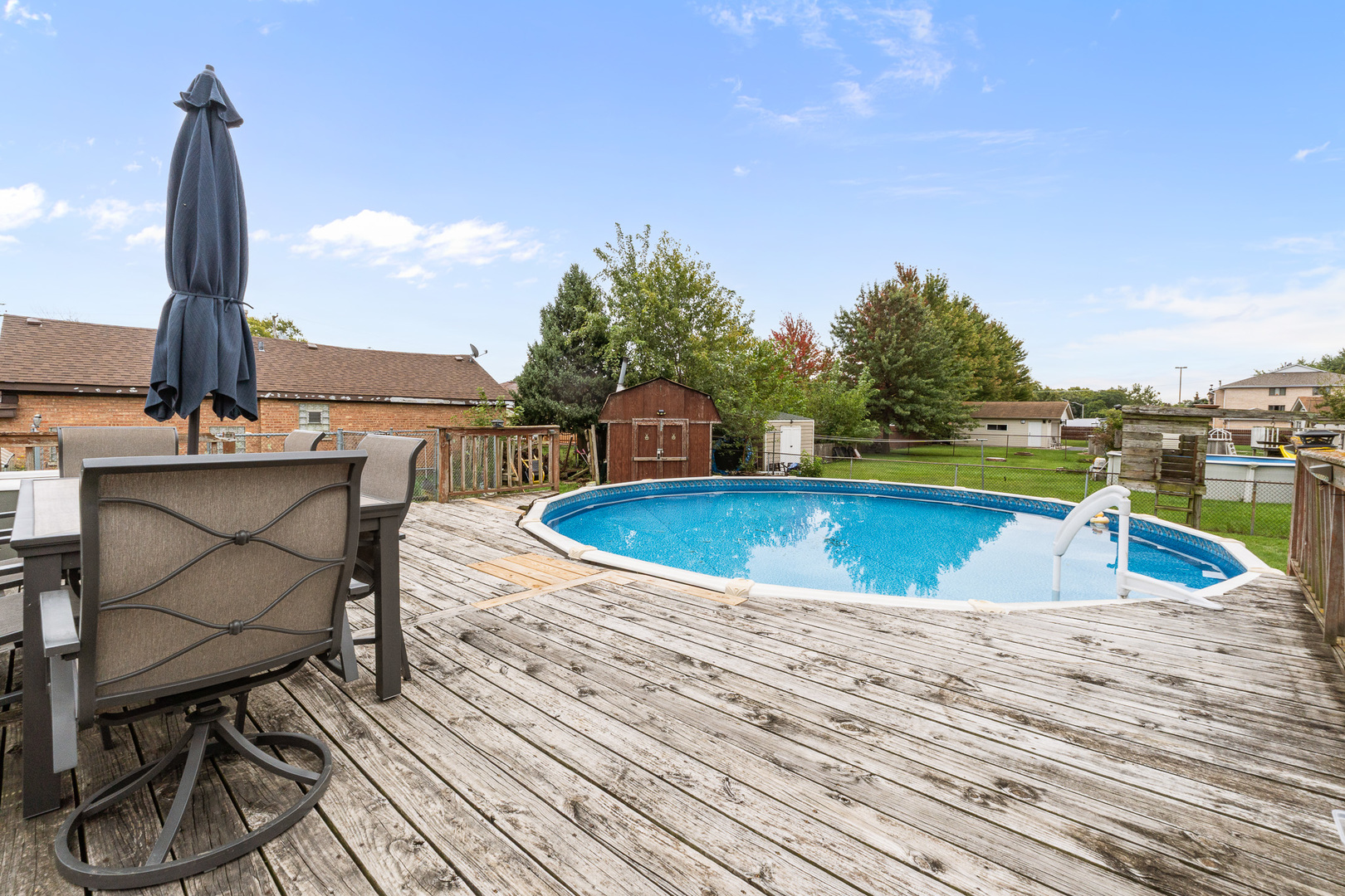 8611 Leclaire Avenue Property Photo 16