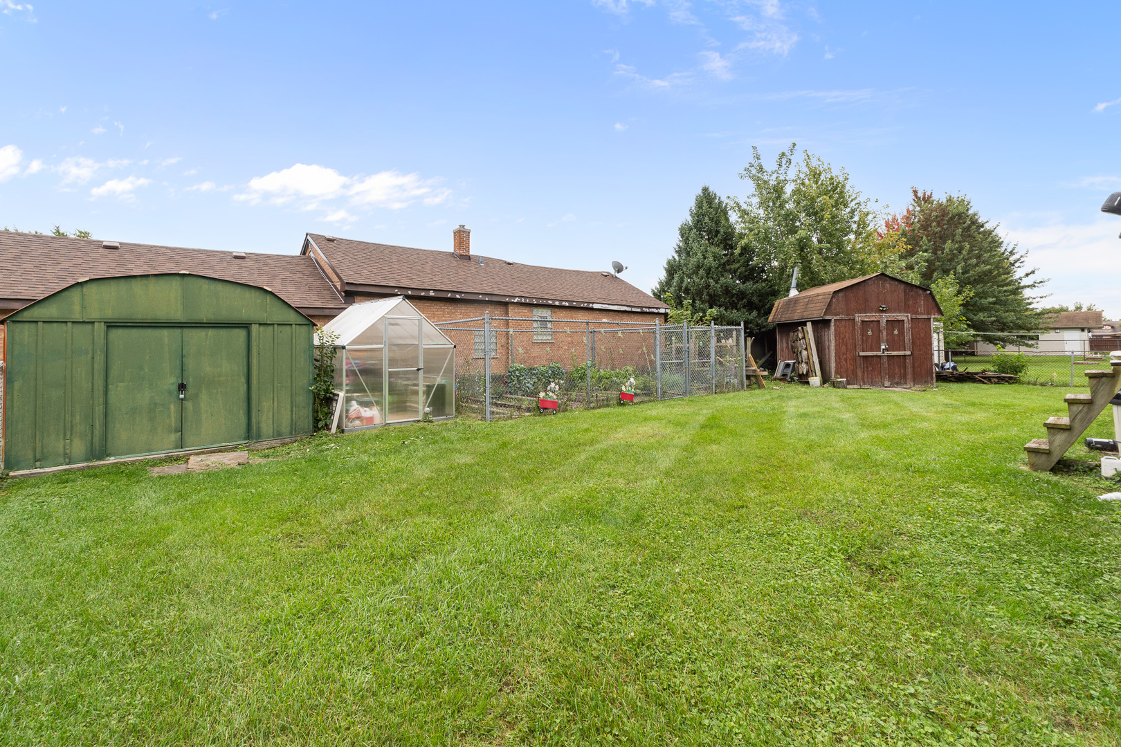 8611 Leclaire Avenue Property Photo 20