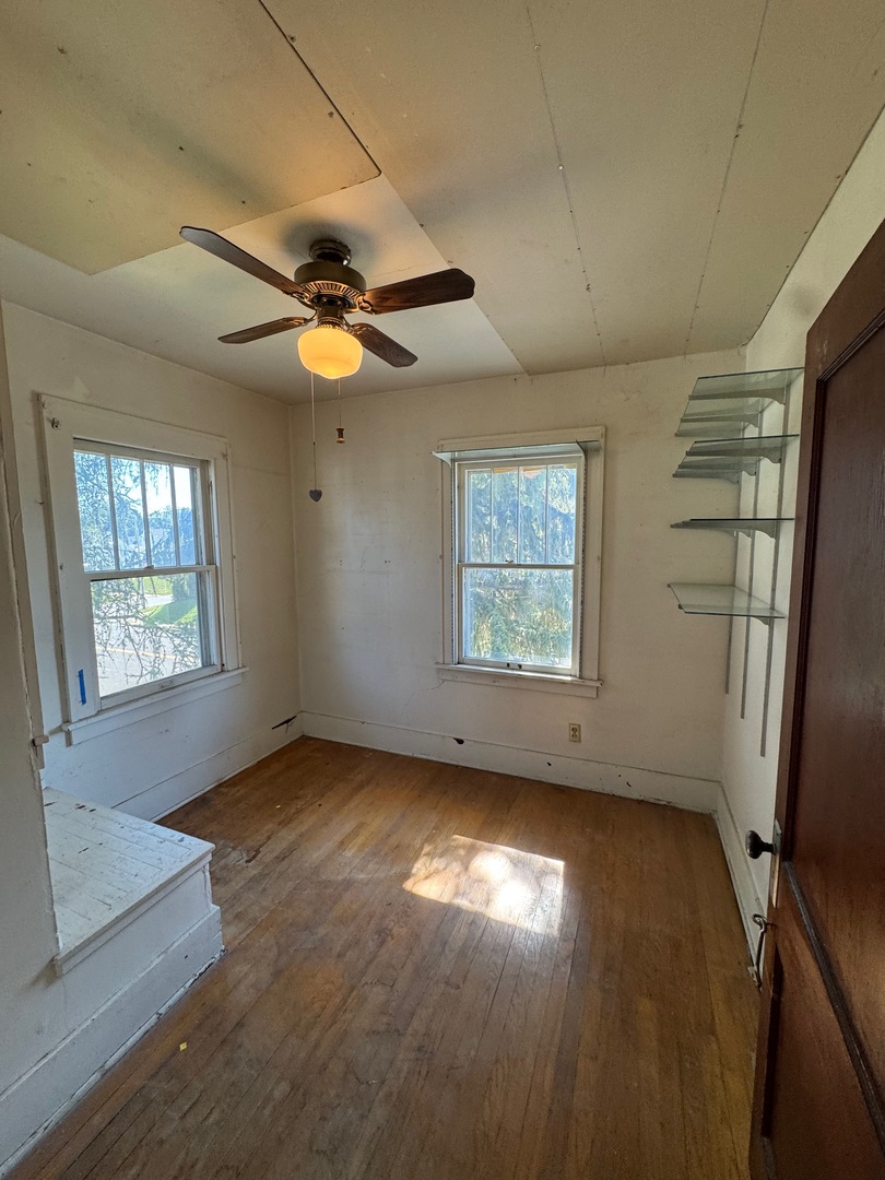 918 W Locust Street Property Photo 33