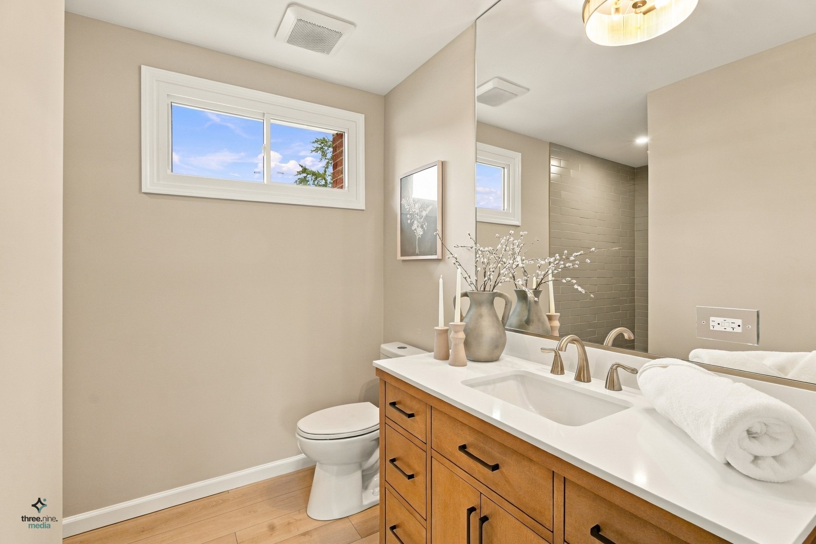 2703 N Ridge Avenue Property Photo 19