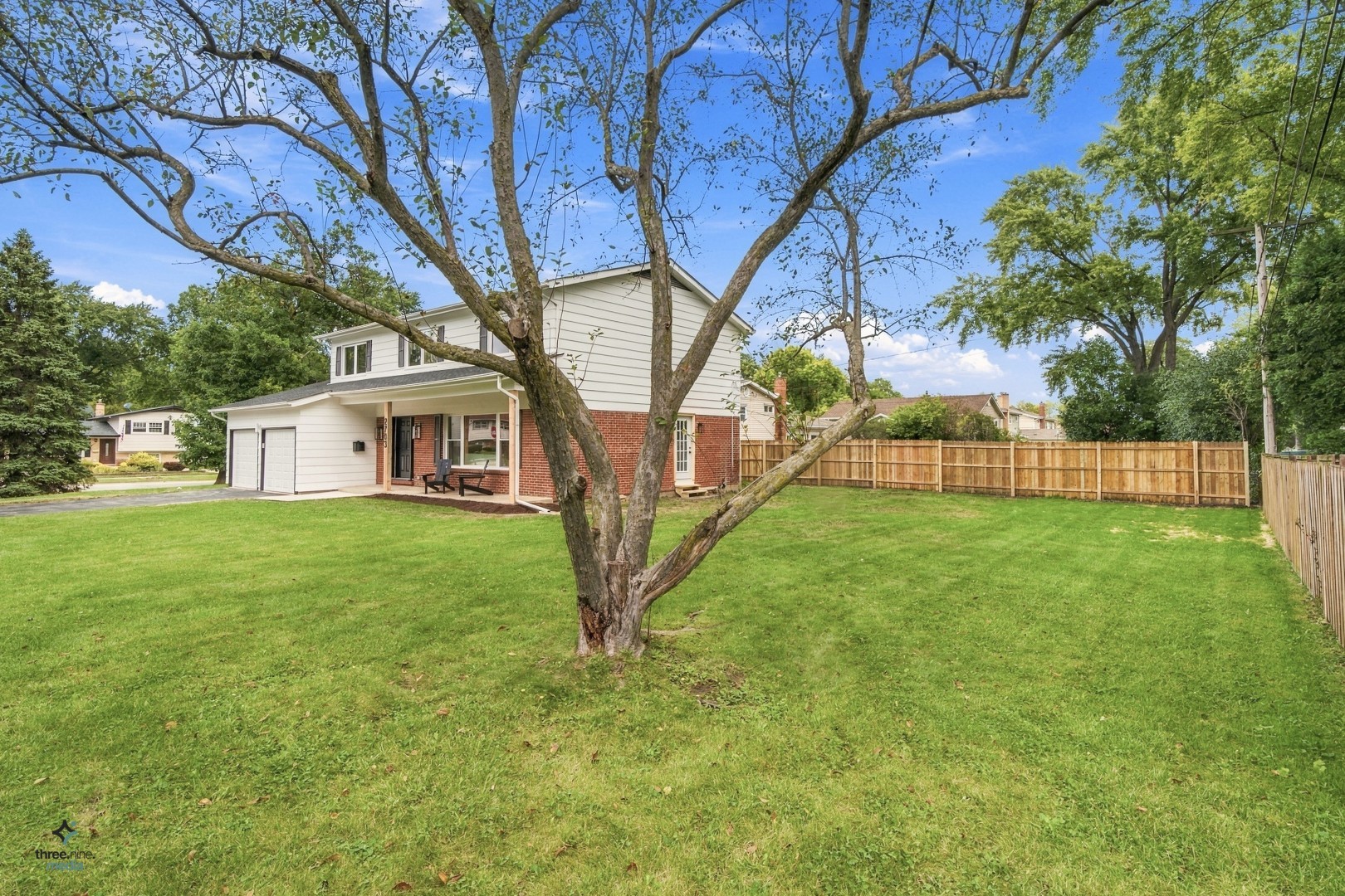 2703 N Ridge Avenue Property Photo 24