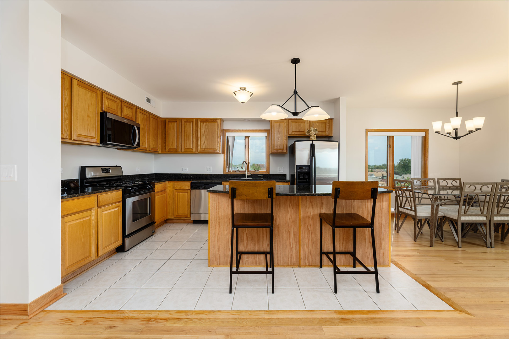 3258 N Harlem Avenue 503 Property Photo 5