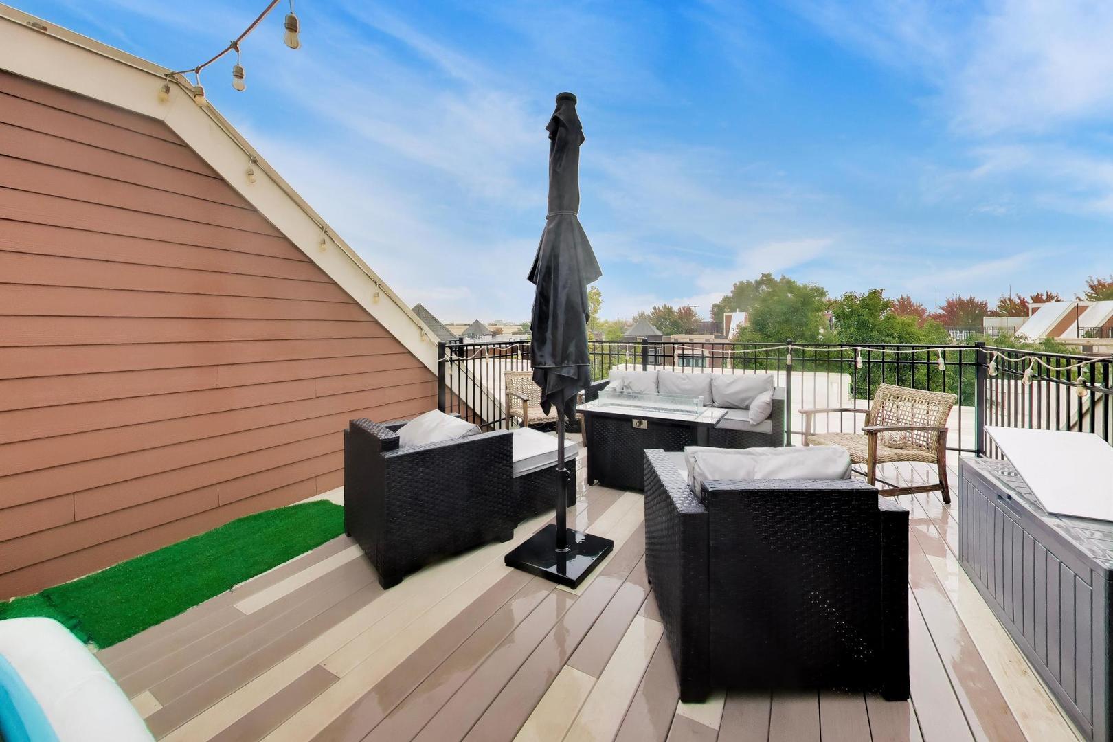3022 W Newport Avenue Property Photo 43