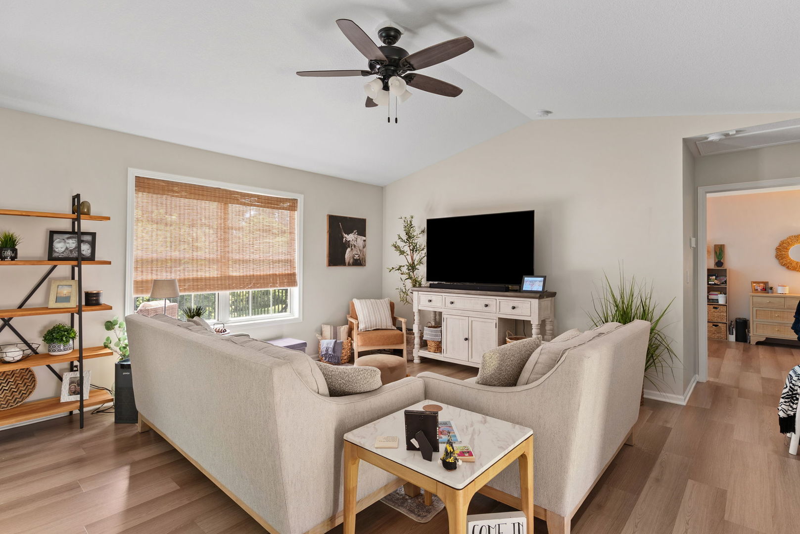 6526 Silvercreek Drive Property Photo 4