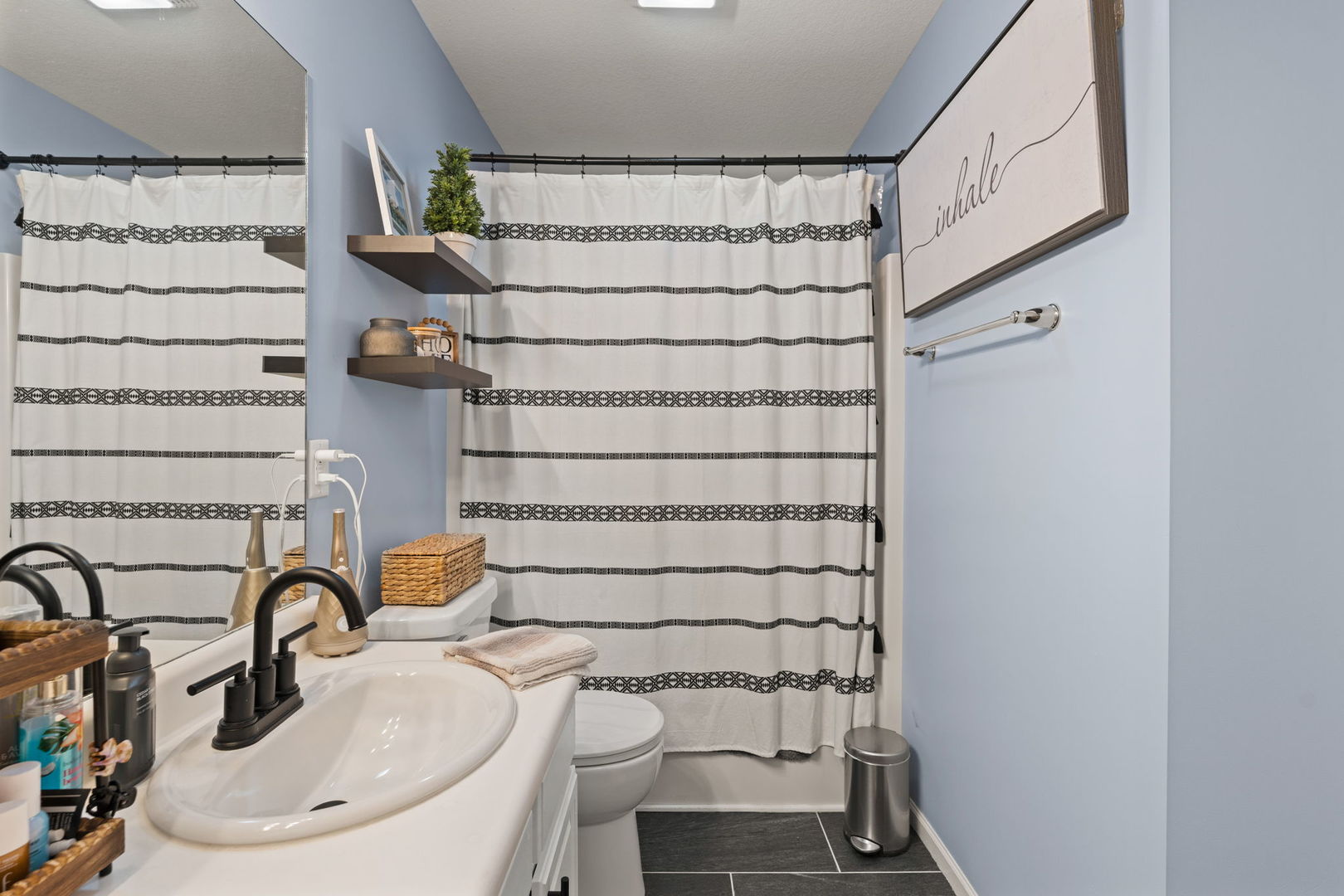 6526 Silvercreek Drive Property Photo 17