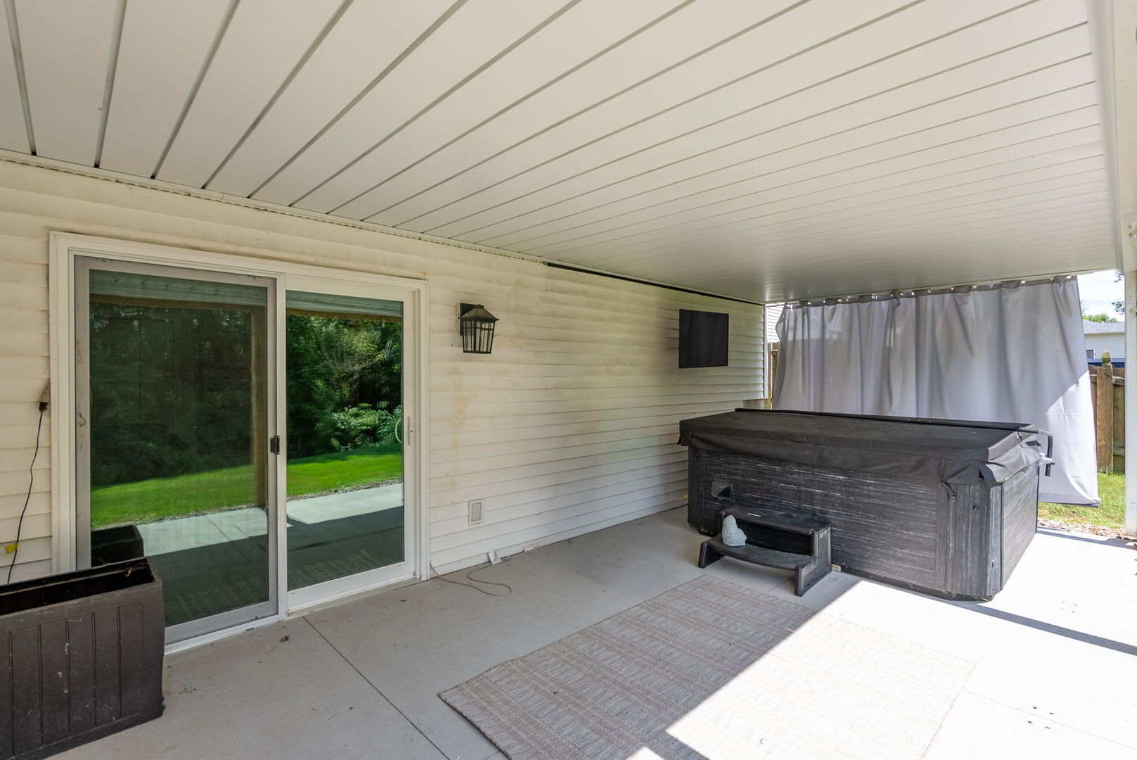 6526 Silvercreek Drive Property Photo 35