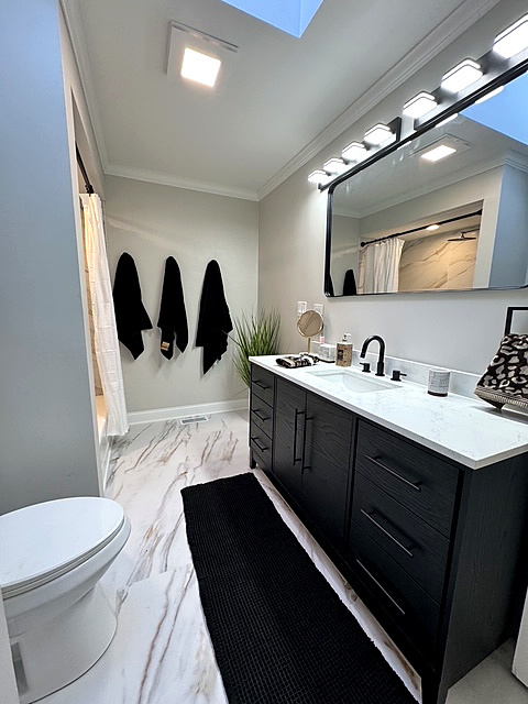 1221 174th Street Property Photo 15