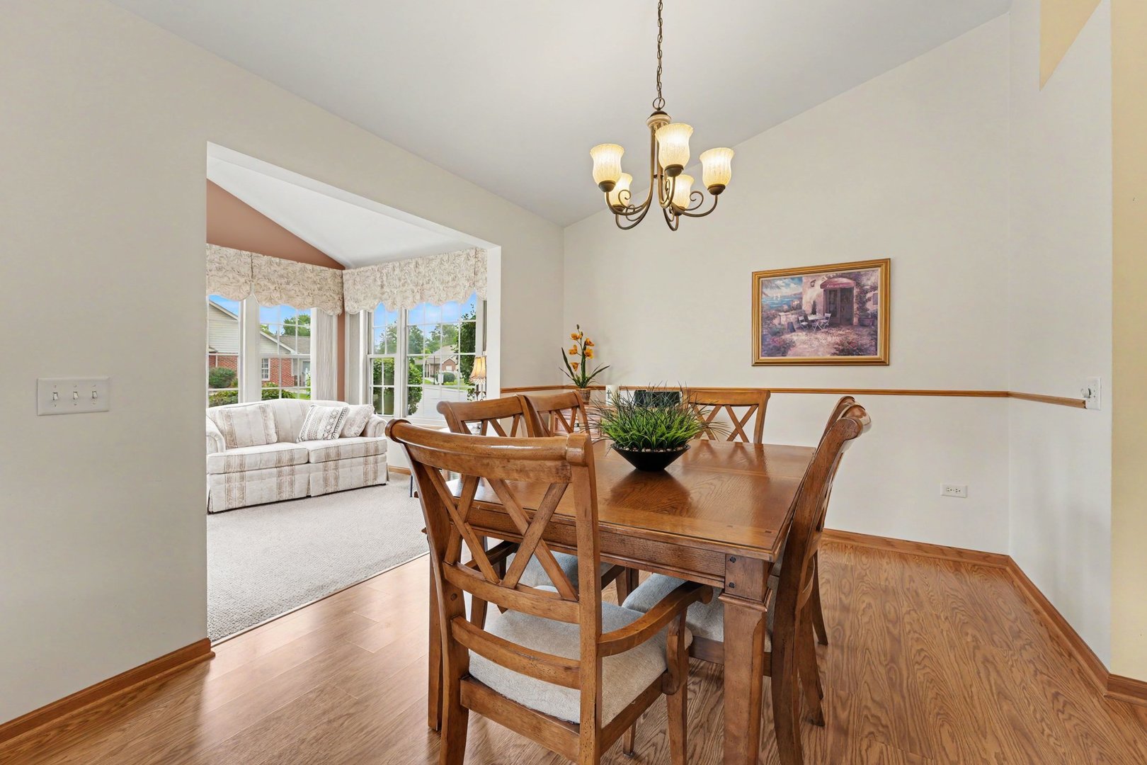 18611 Villa Court Property Photo 12