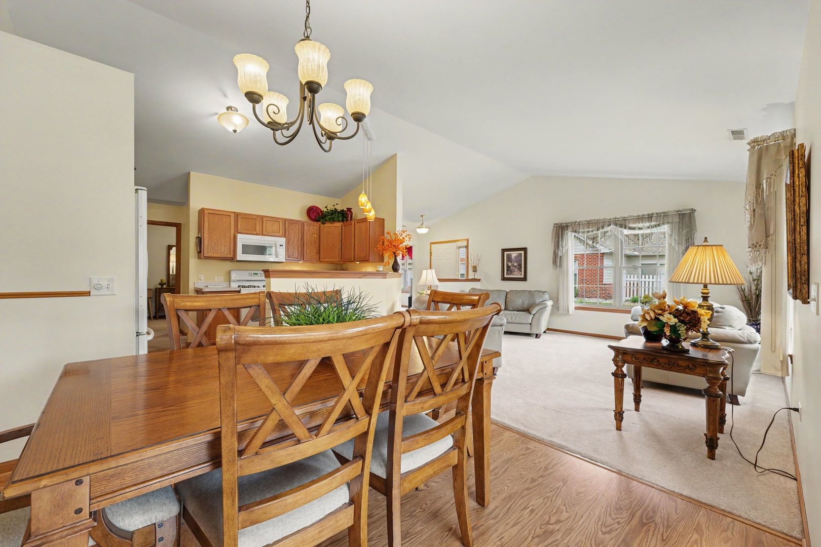 18611 Villa Court Property Photo 13