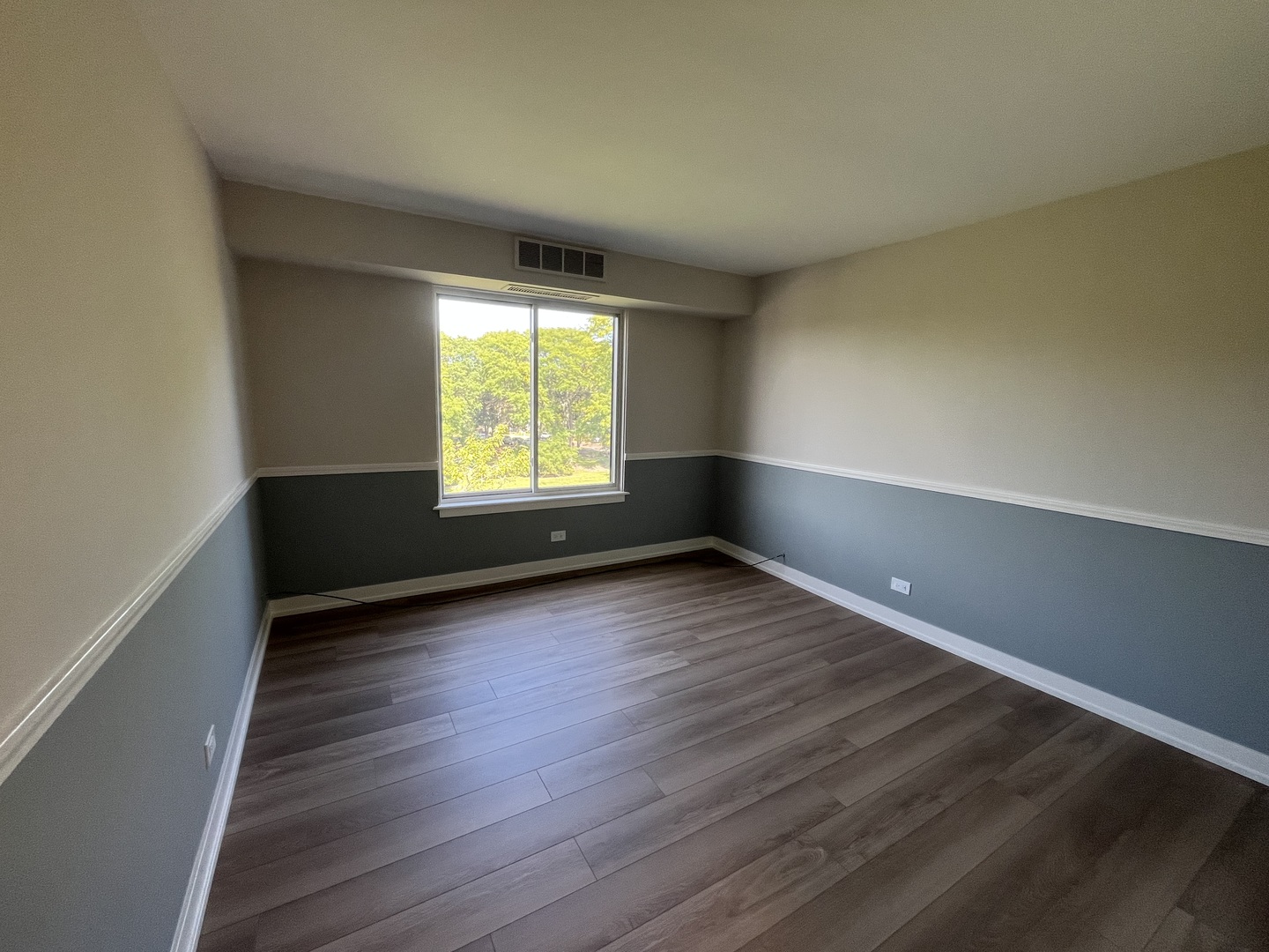 1615 E Central Road 422-c Property Photo 14