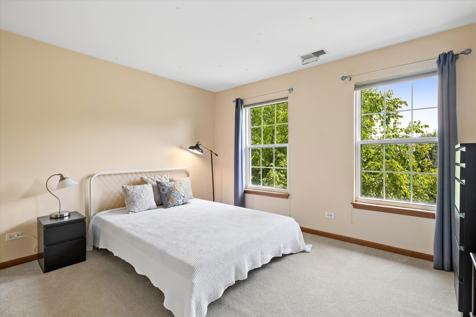 1674 Rolling Hills Drive Property Photo 22