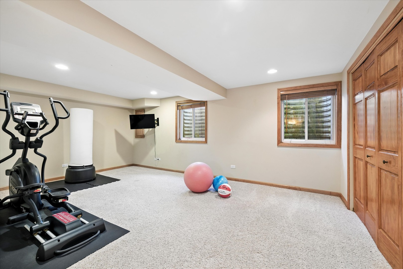 1674 Rolling Hills Drive Property Photo 29