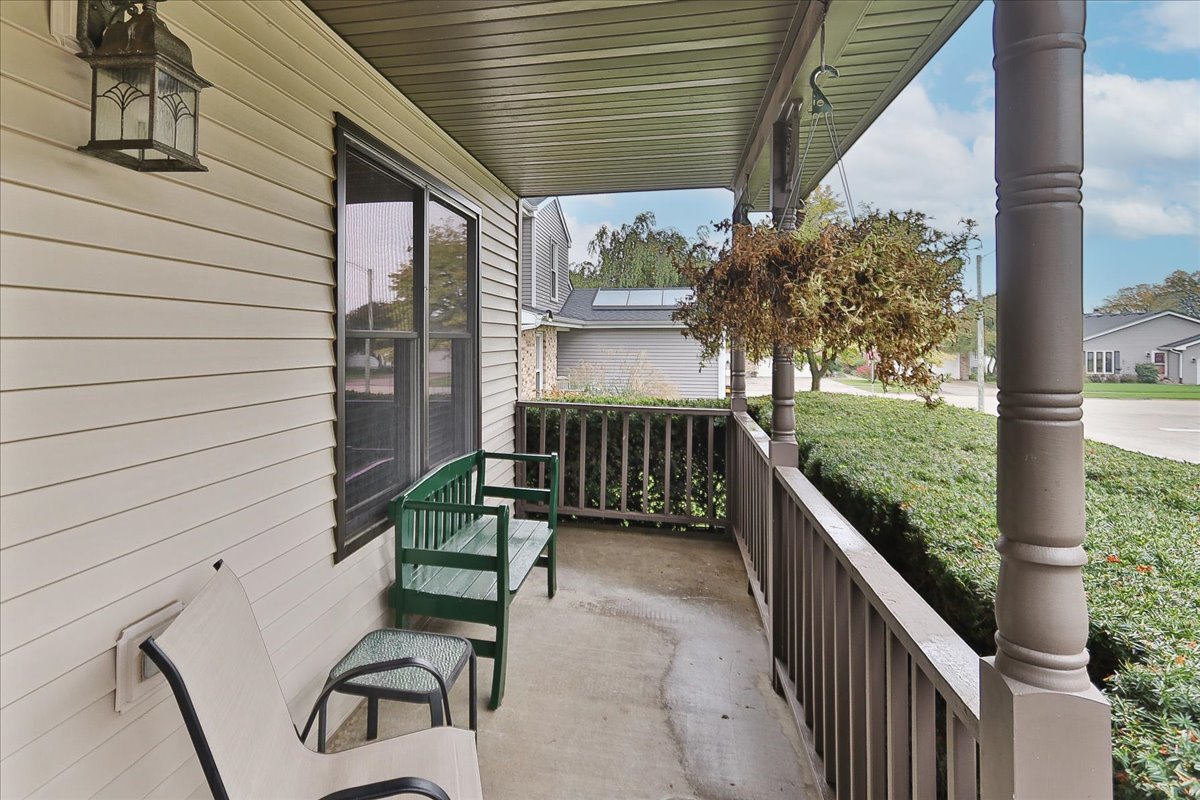 10616 Carl Street Property Photo 3