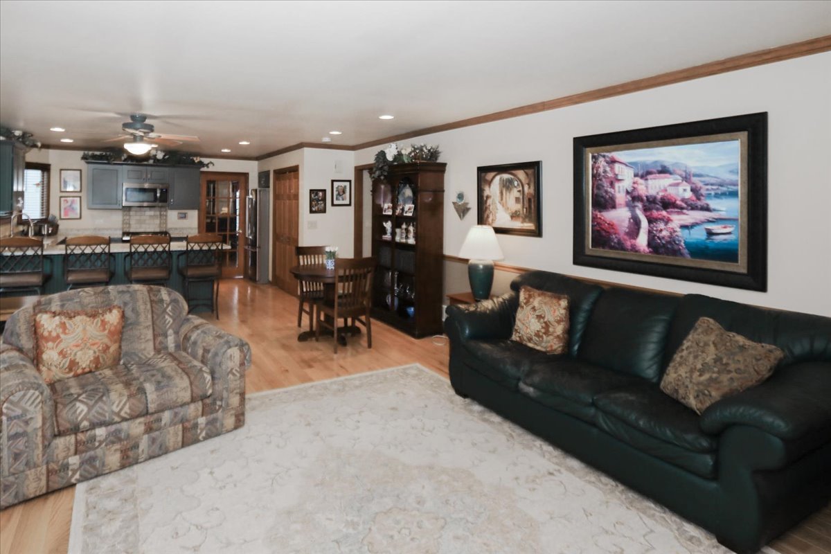 10616 Carl Street Property Photo 18
