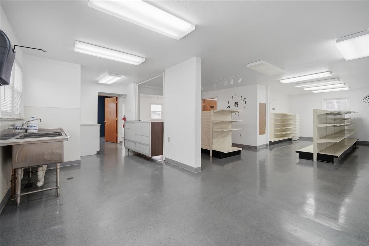1305 Morrissey Avenue Property Photo 14