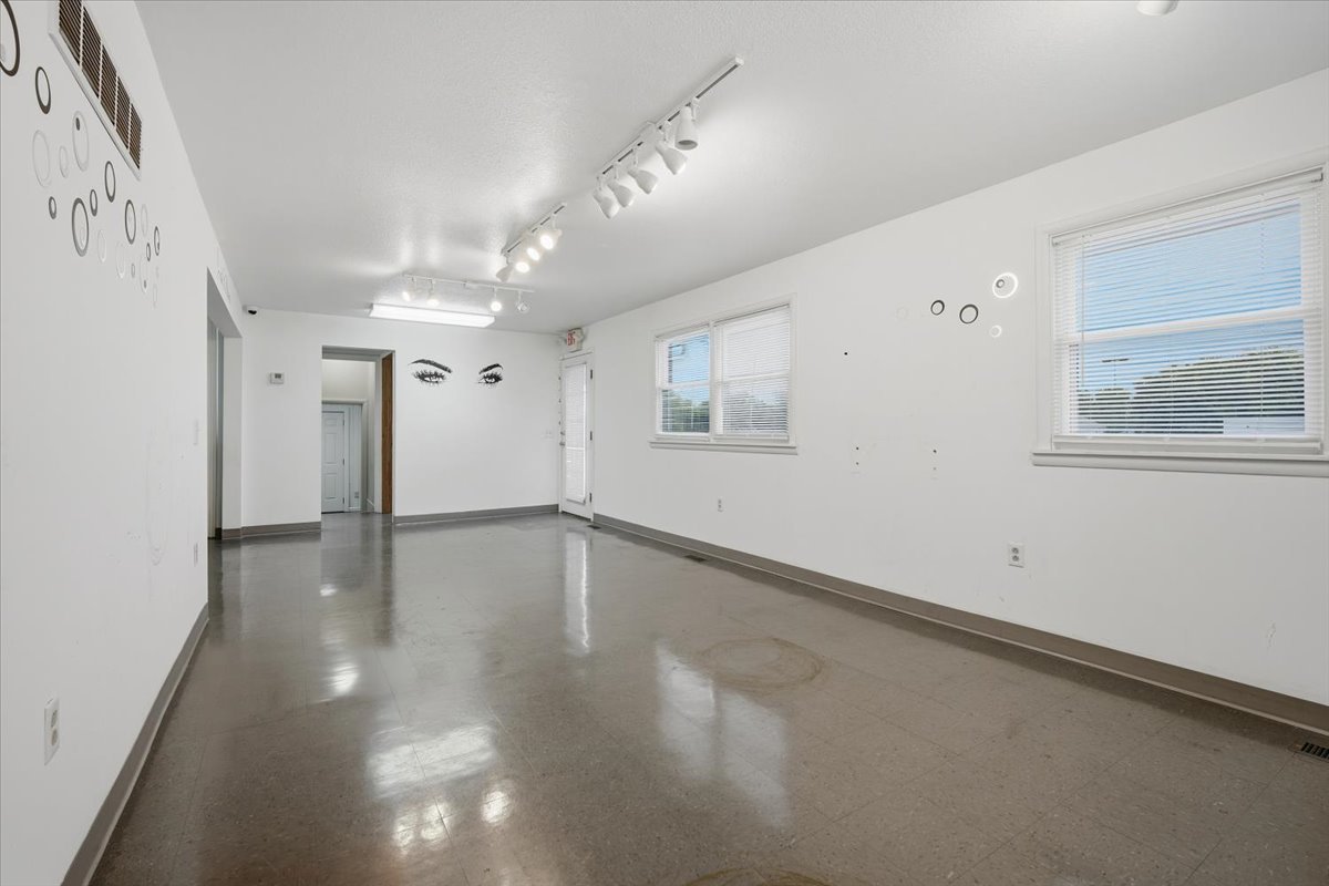 1305 Morrissey Avenue Property Photo 18