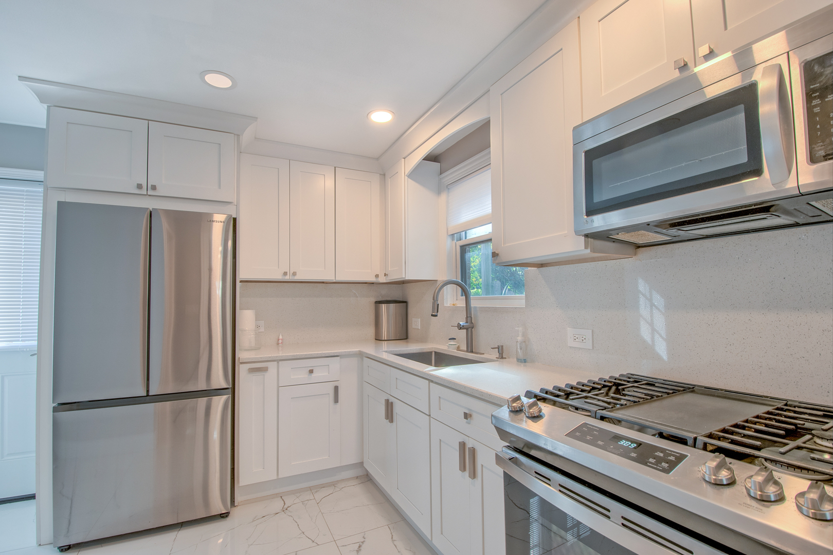 5145 Mulford Street Property Photo 6