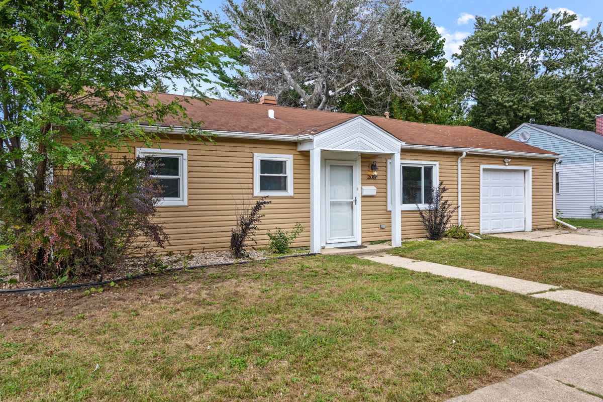 205 Hereford Drive Property Photo 2