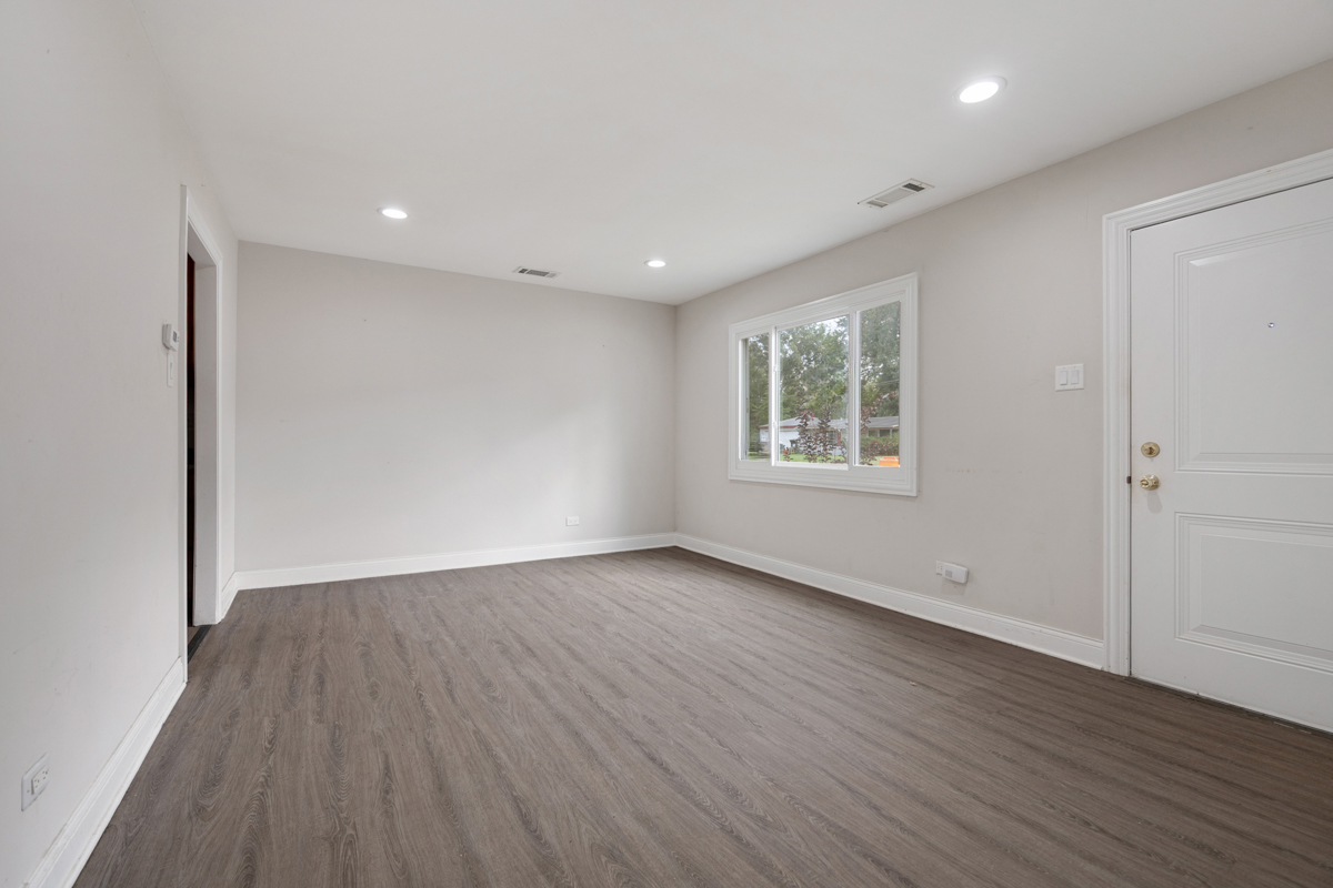 205 Hereford Drive Property Photo 5