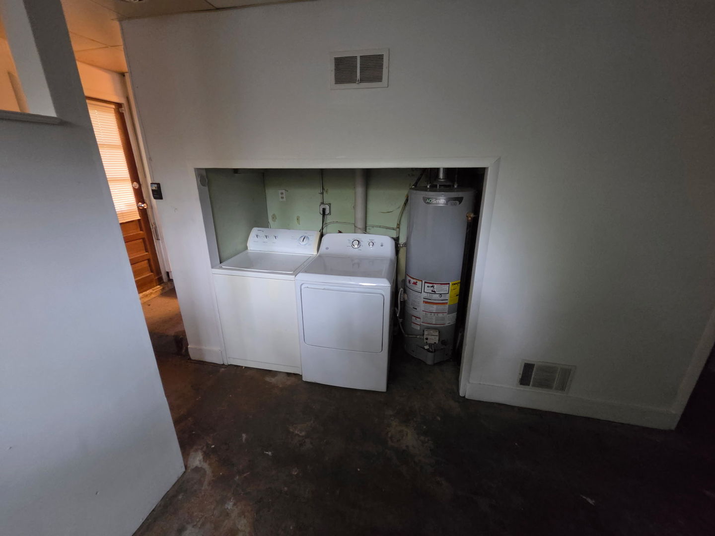 1618 Sangamon Drive Property Photo 10