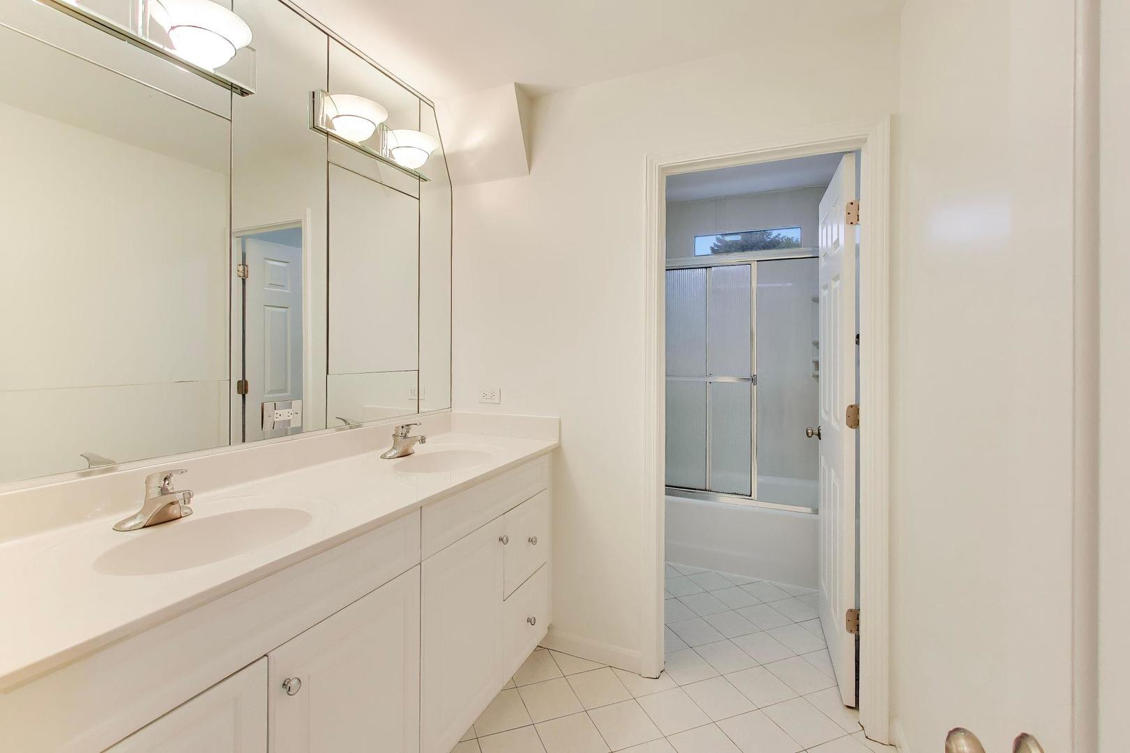 1036 W Skylark Drive Property Photo 29