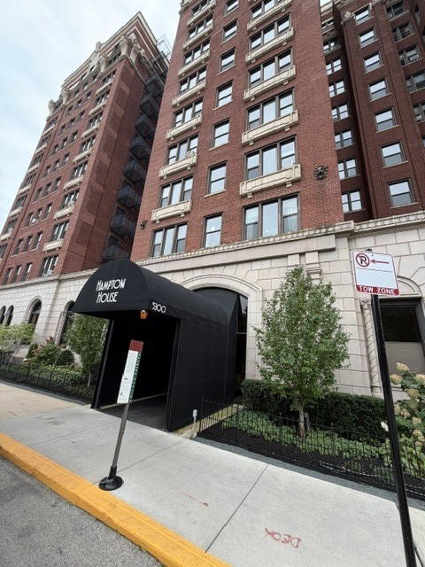 5300 S South Shore Drive 63 Property Photo 2