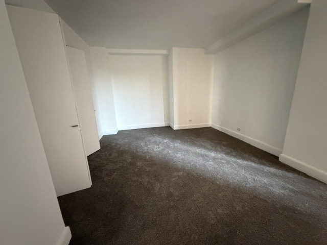 5300 S South Shore Drive 63 Property Photo 12