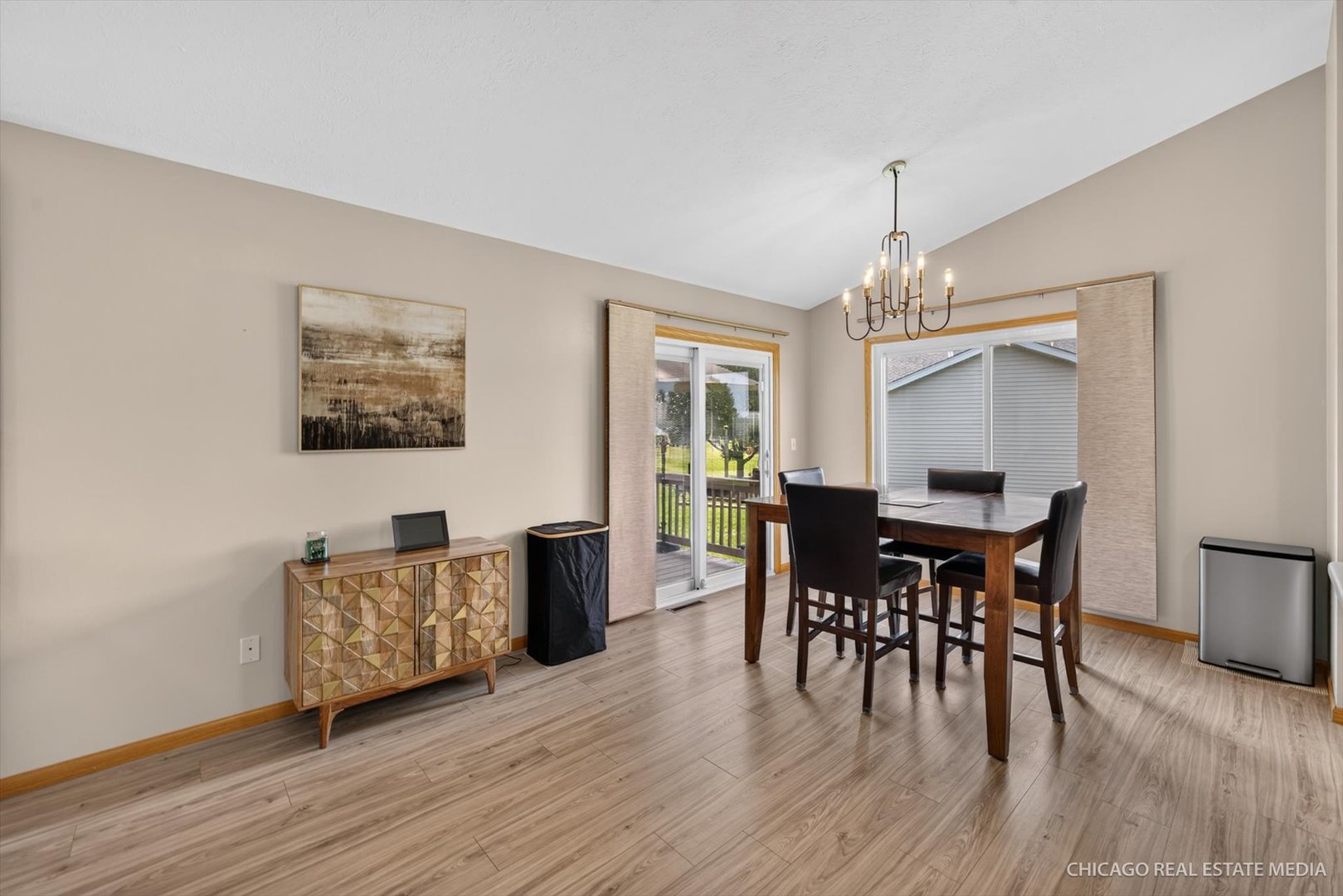 16 King Henry Road Property Photo 10
