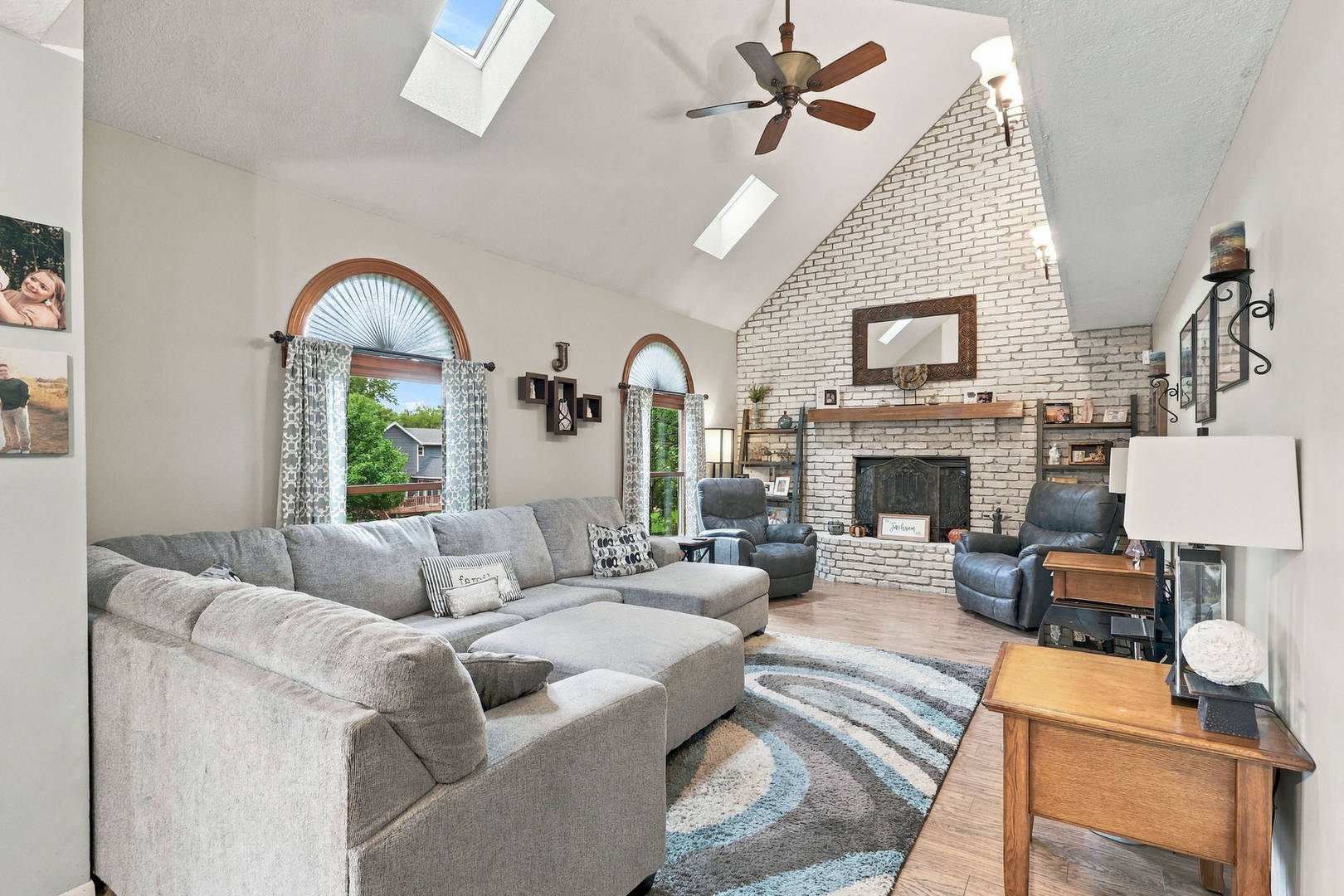 4160 Apple Valley Drive Property Photo 13