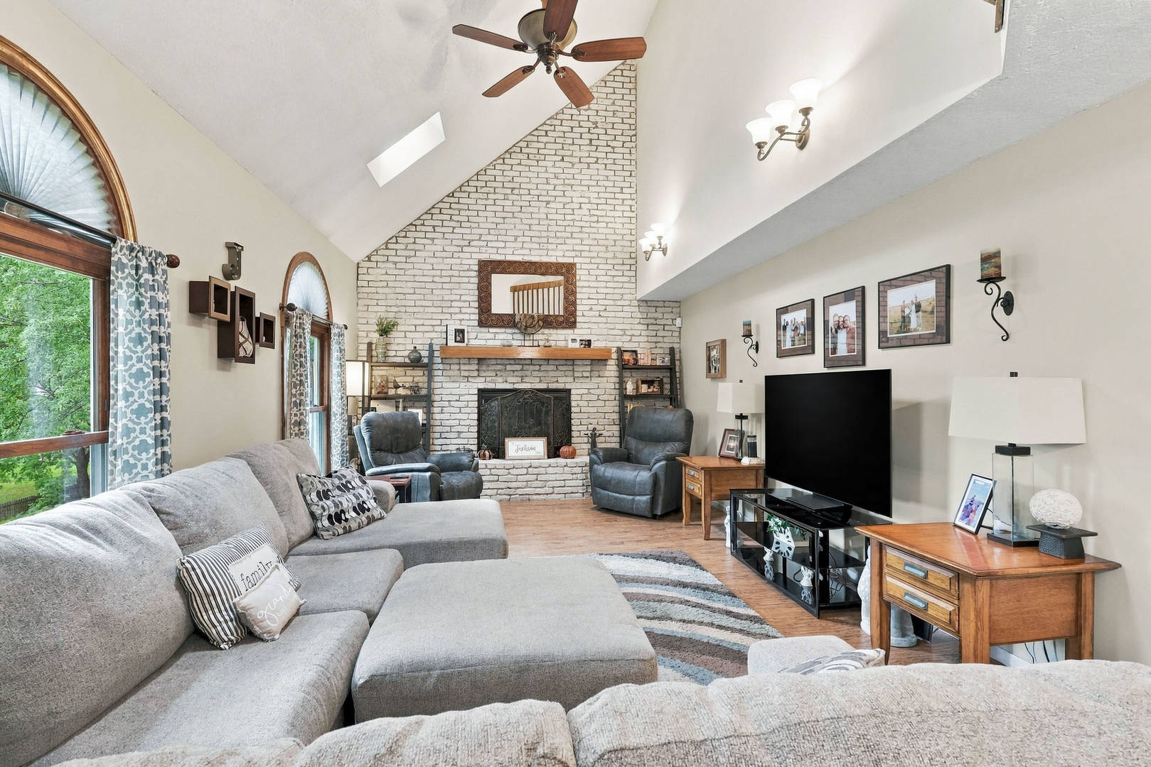 4160 Apple Valley Drive Property Photo 15