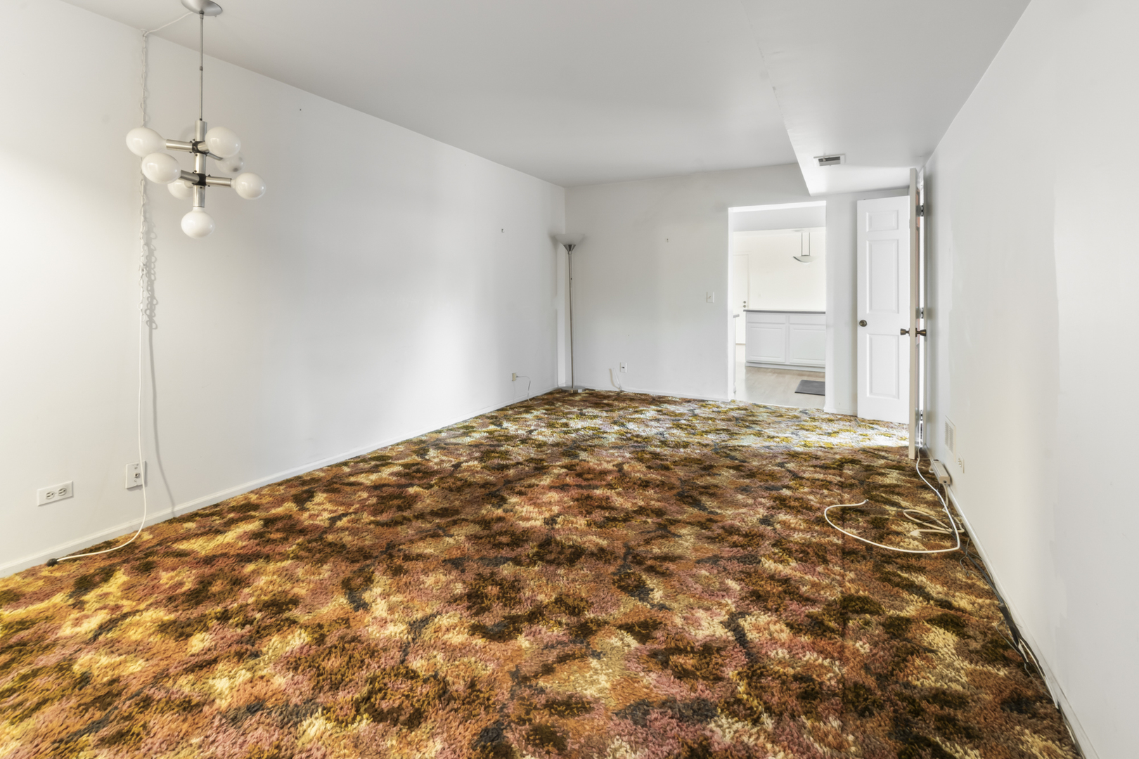 1491 Avignon Court Property Photo 10