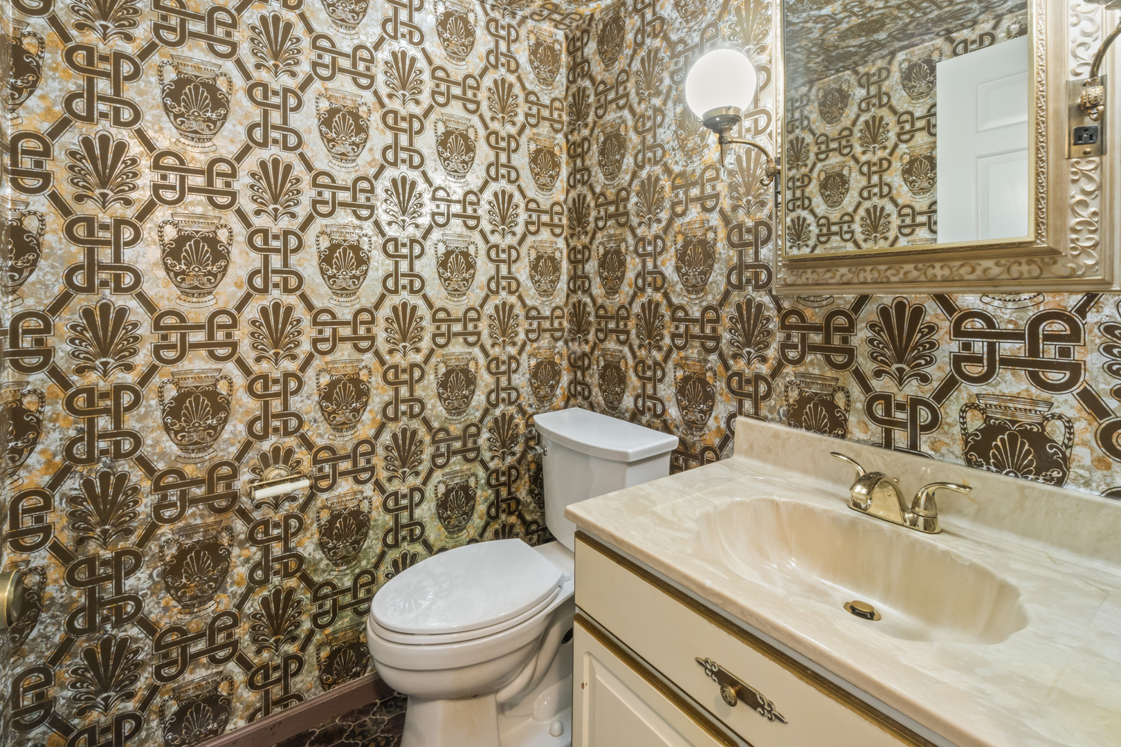1491 Avignon Court Property Photo 20