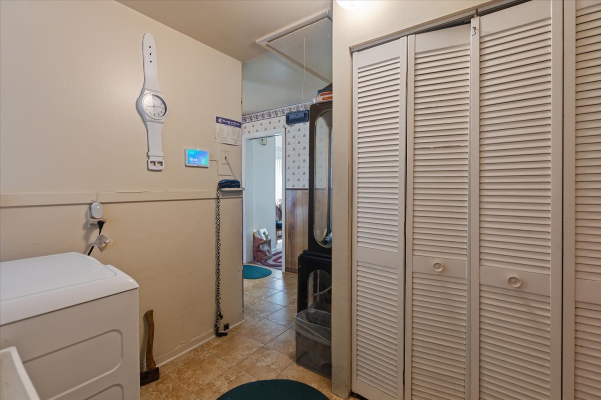 14836 S Langley Boulevard Property Photo 20