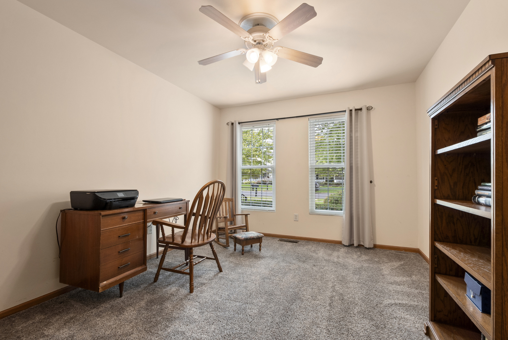 1582 Sun Ridge Drive Property Photo 12